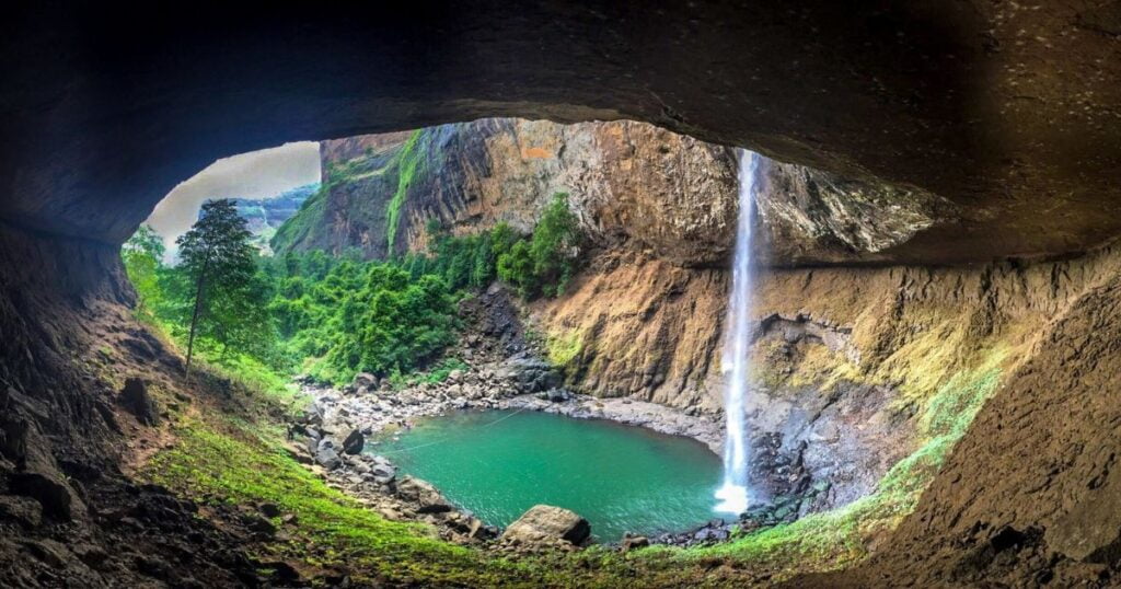 Beautiful Devkund Waterfall Trek 