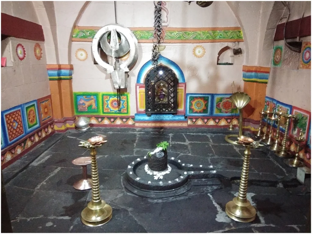 Dhutpapeshwar Temple Rajapur